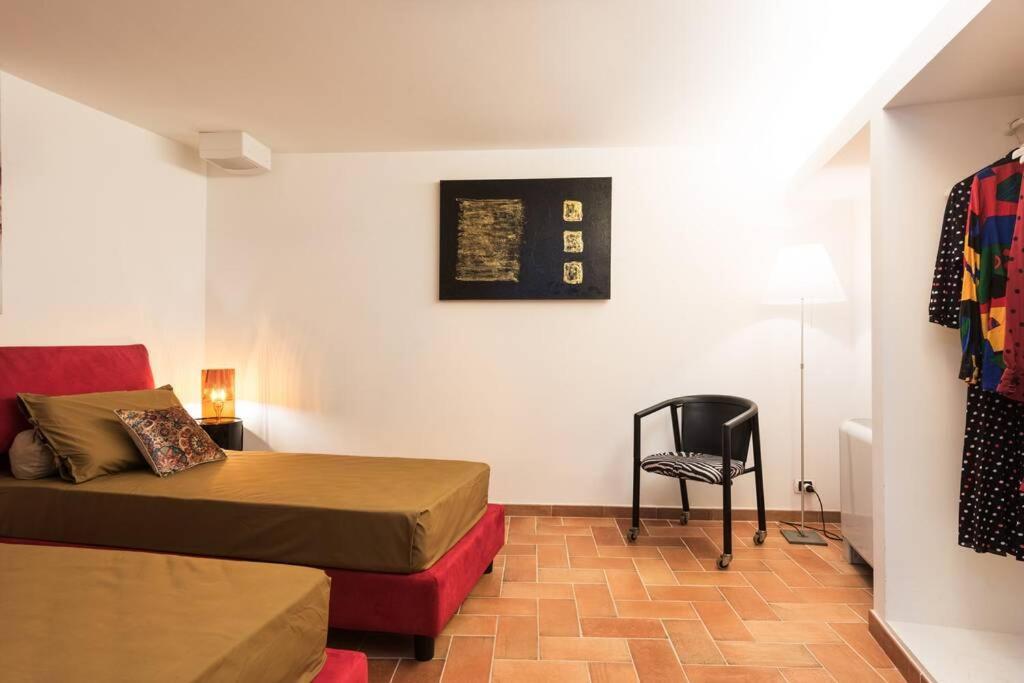 Lovely Colosseum Loft Apartment Rome Bagian luar foto